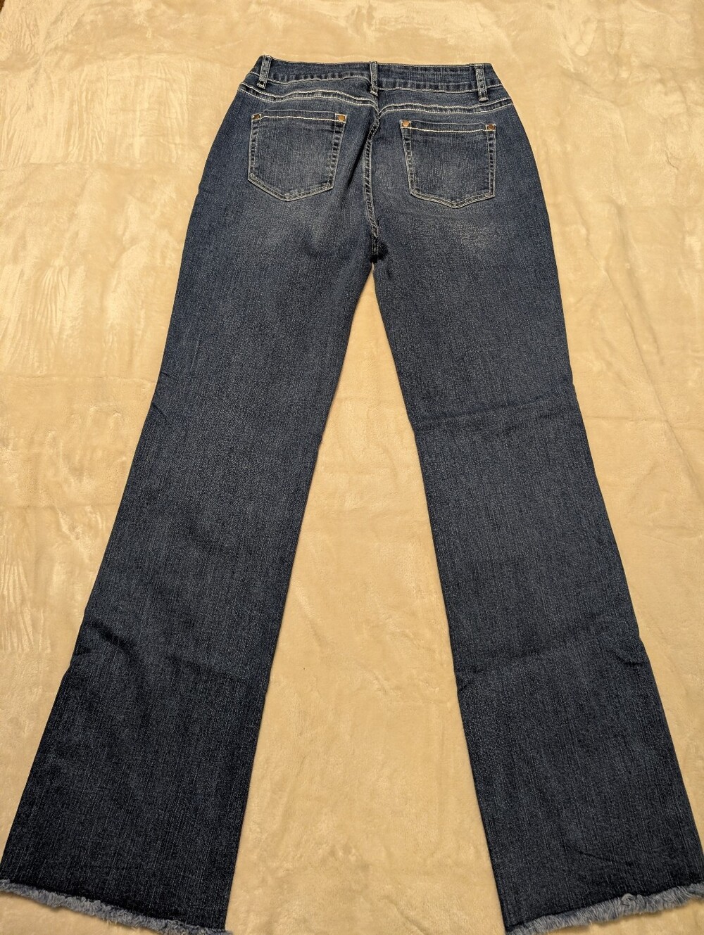 Flamingals Raw Hem Button Side Mid Waist Bootcut Jeans NWT Large - Picture 9 of 11